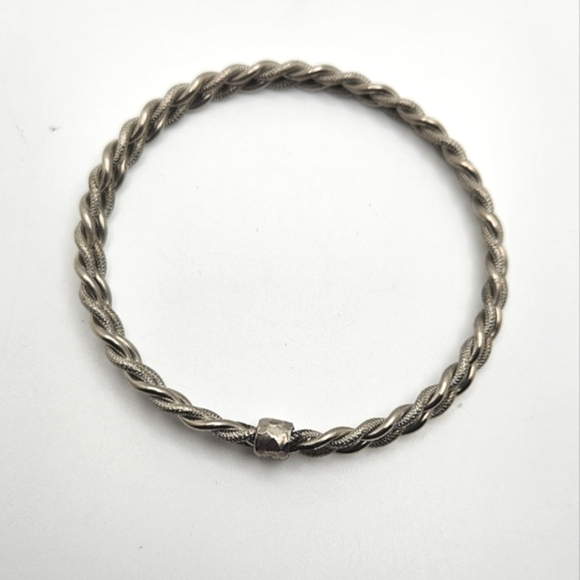 ๐ข3/$19๐ข Handmade Silver Twisted Double Dual Bangle Bracelet Stack - Picture 5 of 7